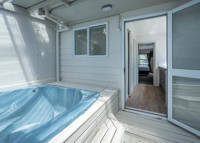 Motel Ashleigh Court 4*